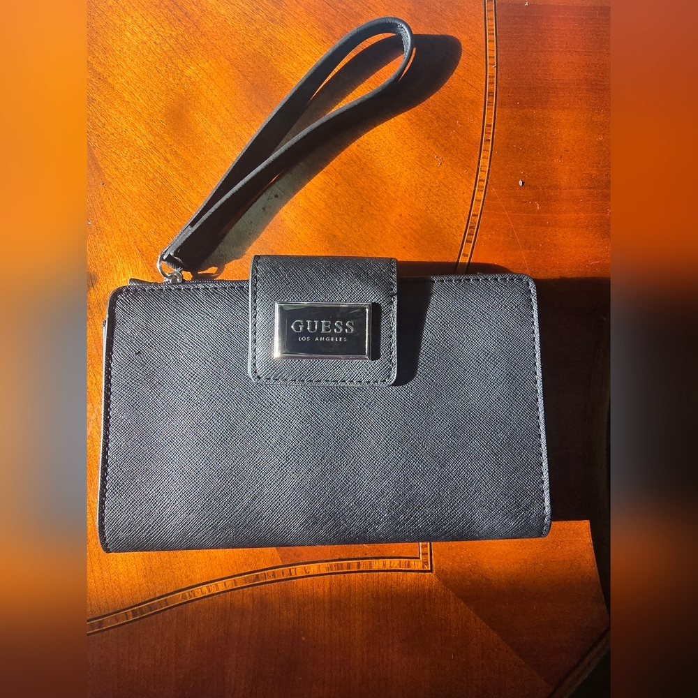 GUESS Black Wristlet Clutch - Like New